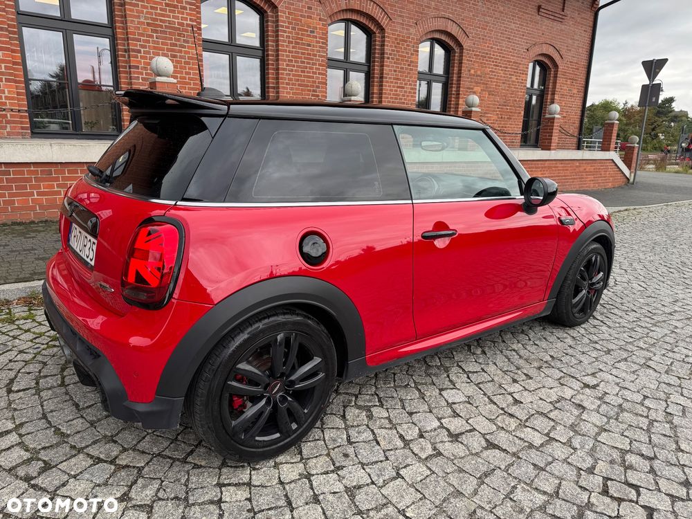 MINI John Cooper Works - 7