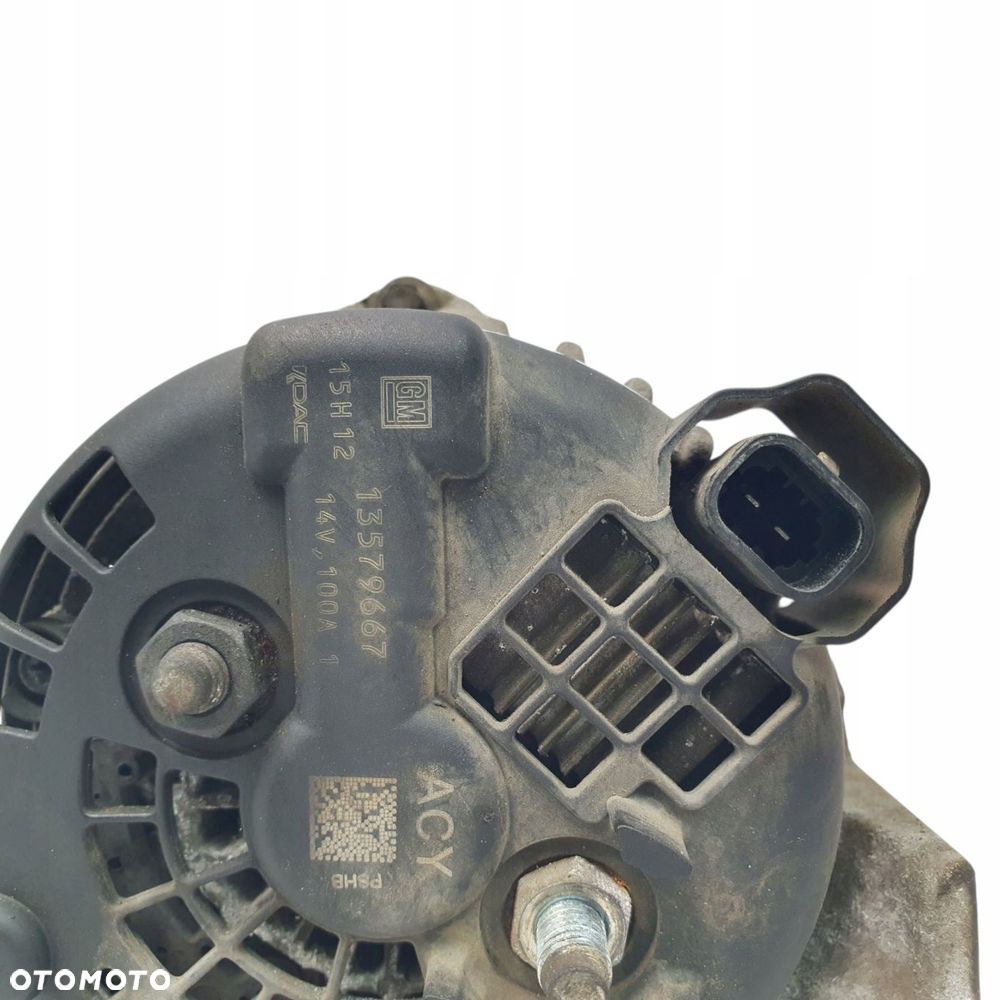 ALTERNATOR Opel Zafira B 1.8 16V 13579667 100A - 2