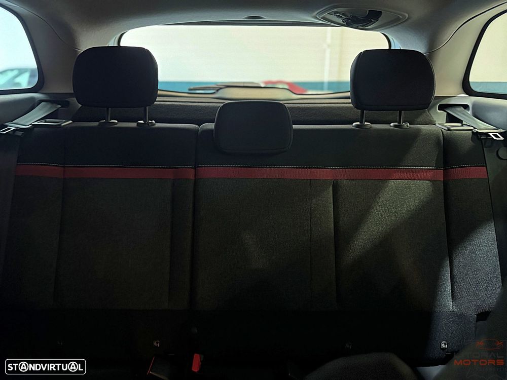 Citroën C3 Aircross 1.2 PureTech C-Series - 23