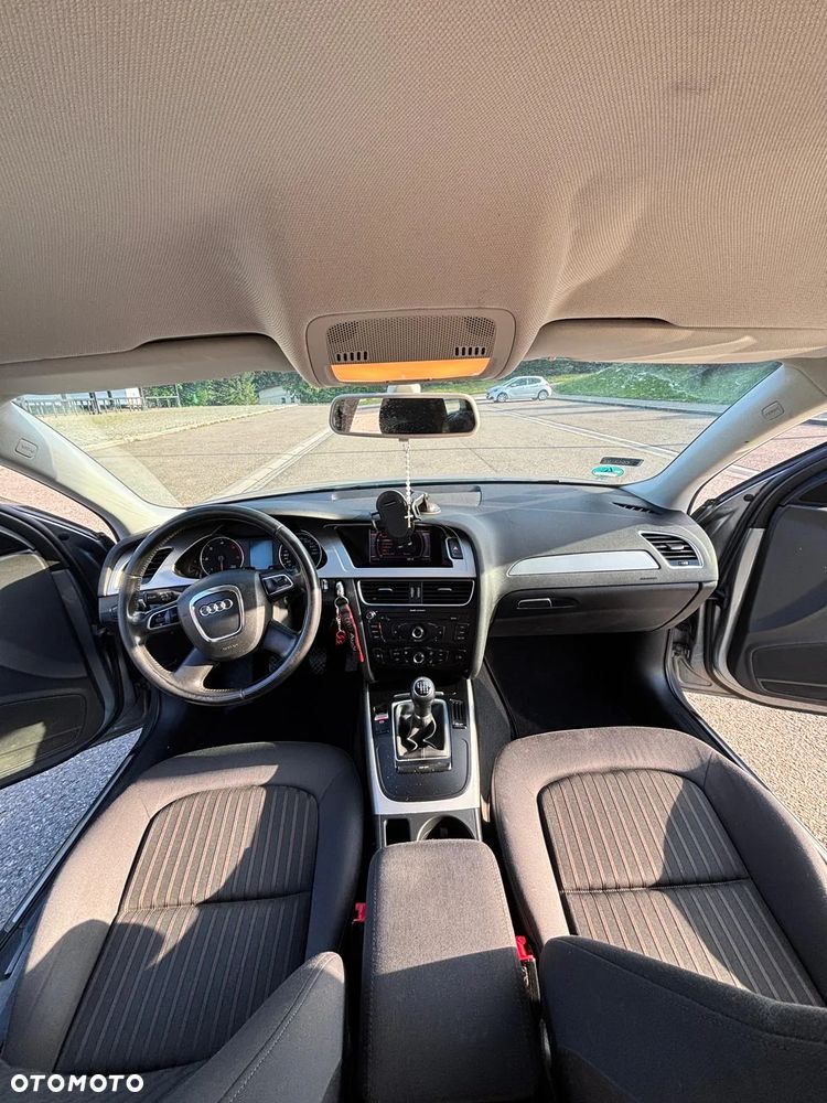 Audi A4 Avant - 7