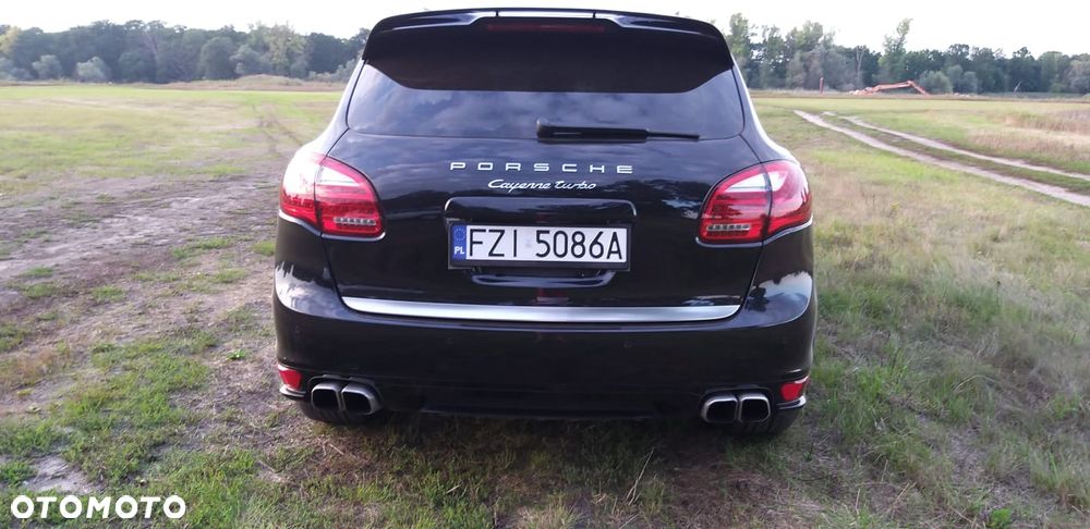 Porsche Cayenne Turbo - 5