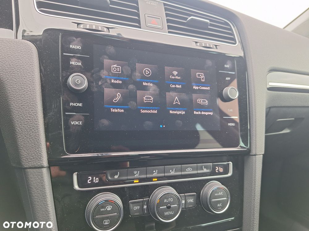 Volkswagen Golf Variant ver-1-5-tsi-act-bluemotion-technology-dsg-highline - 12