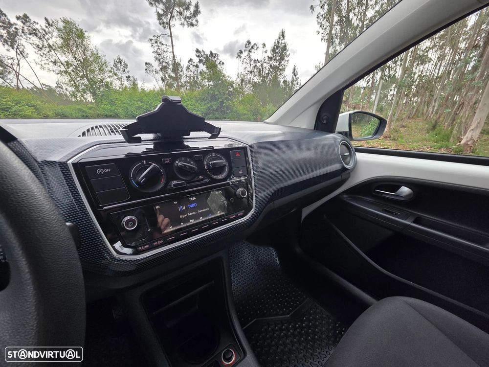 VW Up! 1.0 BlueMotion Move - 37