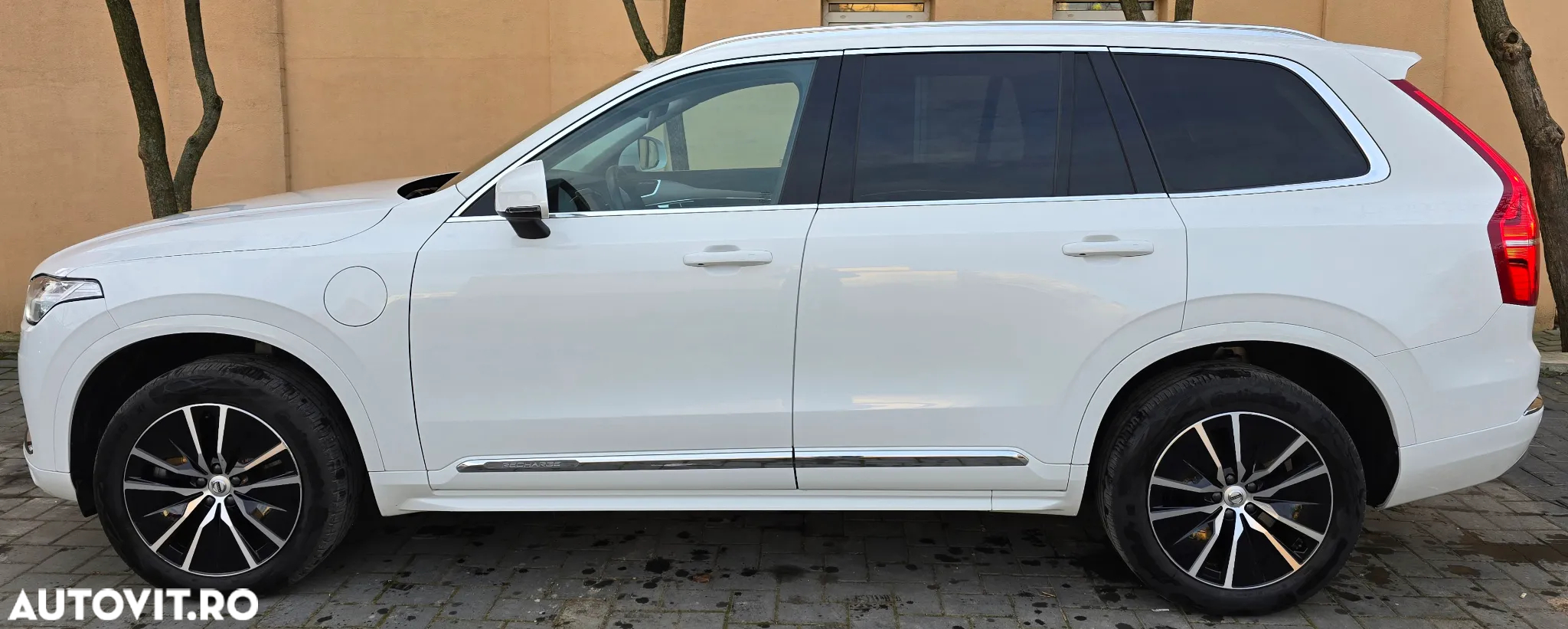 Volvo XC 90 T8 AWD Recharge Geartronic Inscription Expression - 4