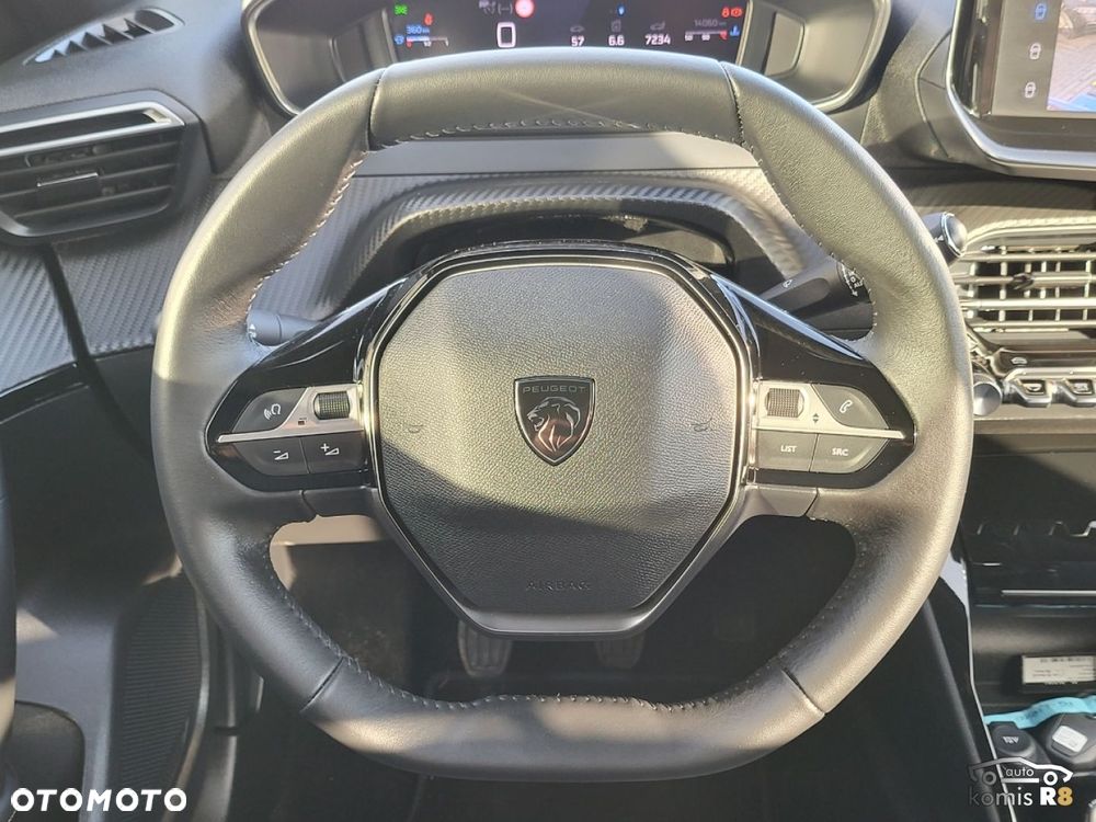 Peugeot 2008 - 19