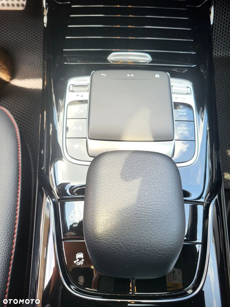 Mercedes-Benz CLA AMG 35 4-Matic 7G-DCT - 6