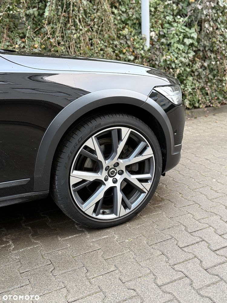Volvo V90 D5 SCR AWD Momentum Pro - 3