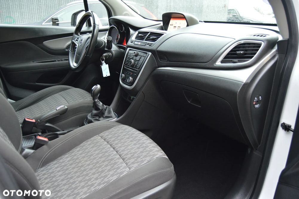 Opel Mokka 1.4 T Cosmo S&S - 17