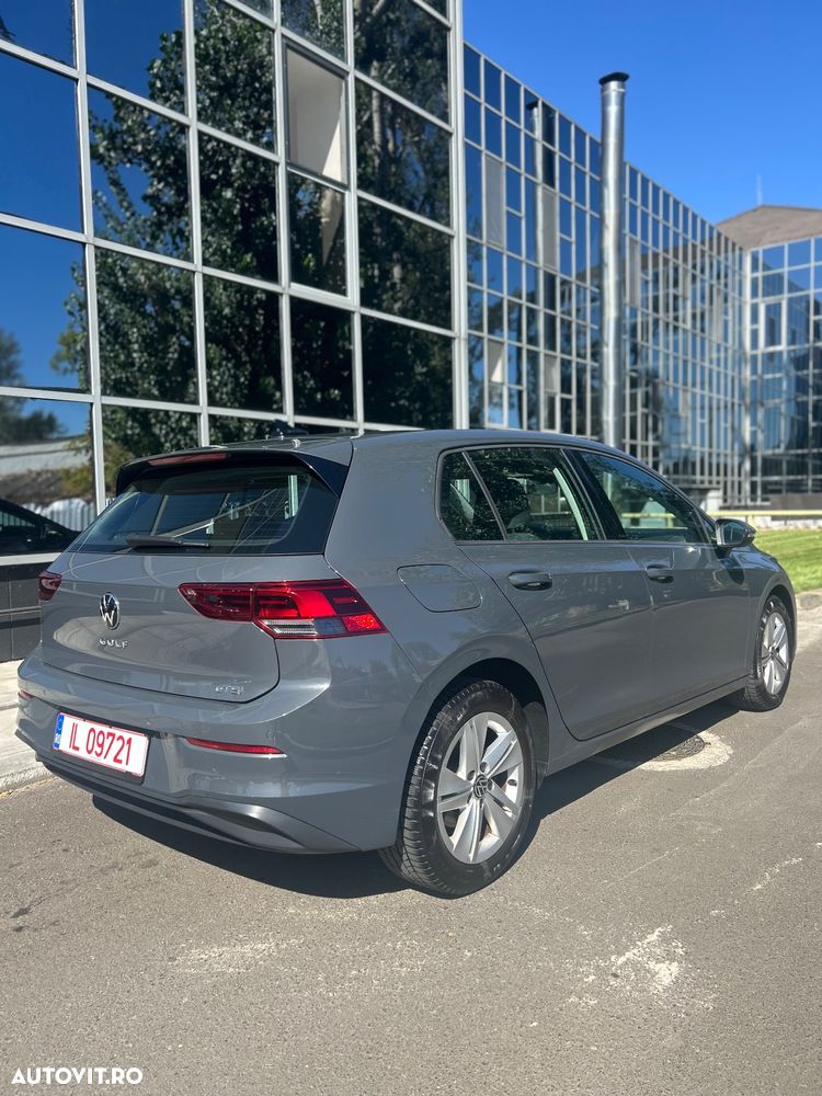 Volkswagen Golf 1.5 eTSI DSG MHEV Life - 7
