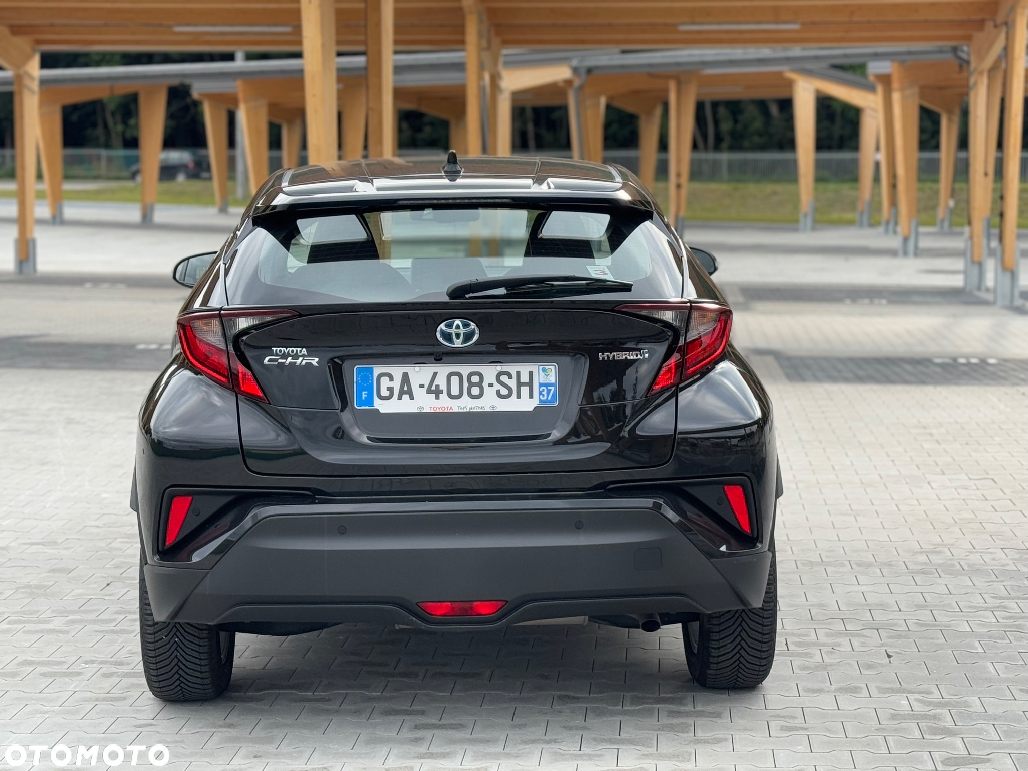 Toyota C-HR Hybrid Style - 25