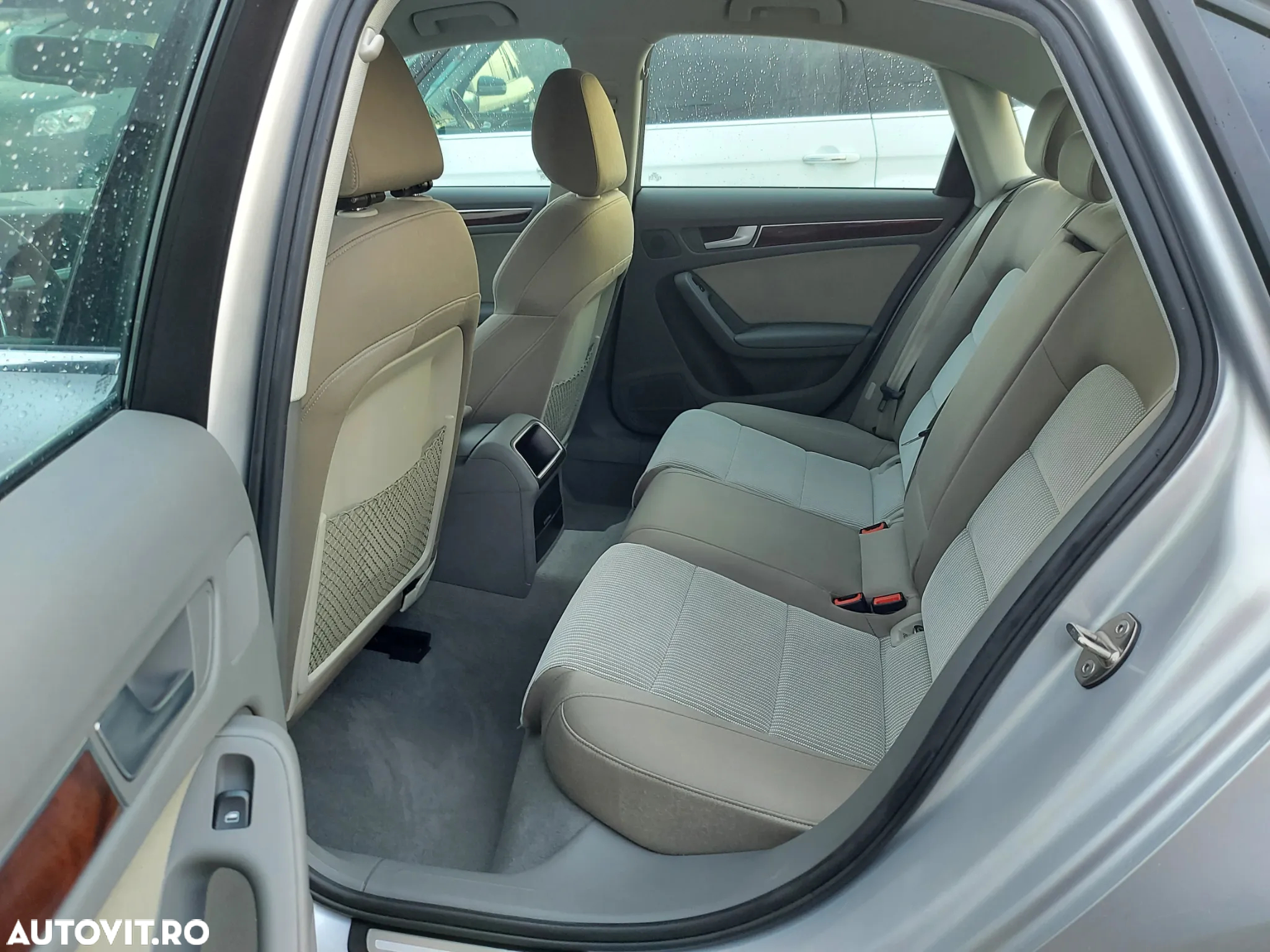 Audi A4 - 24
