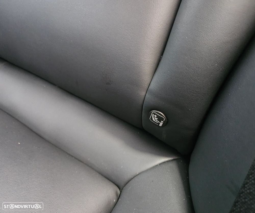 Tesla Model 3 Standard Range Plus RWD - 24
