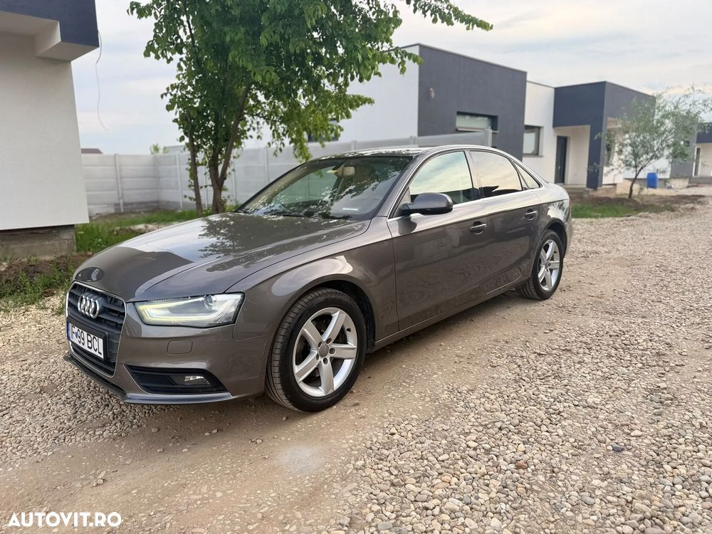 Audi A4 Limuzina - 2