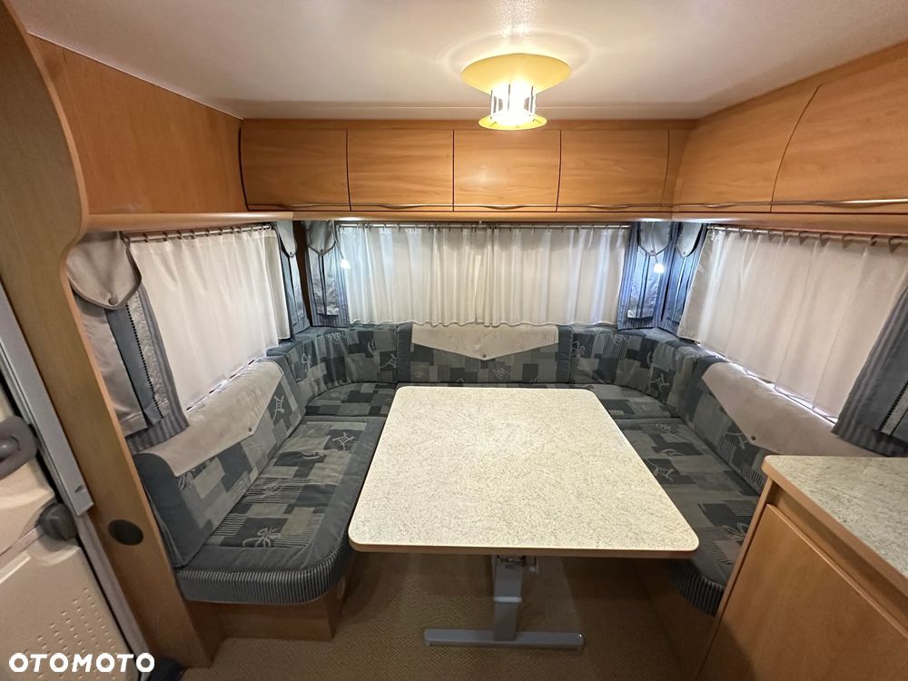 Burstner 720 TK VENTANA z napędem i łóżkami piętrowymi - 8 os. - 9