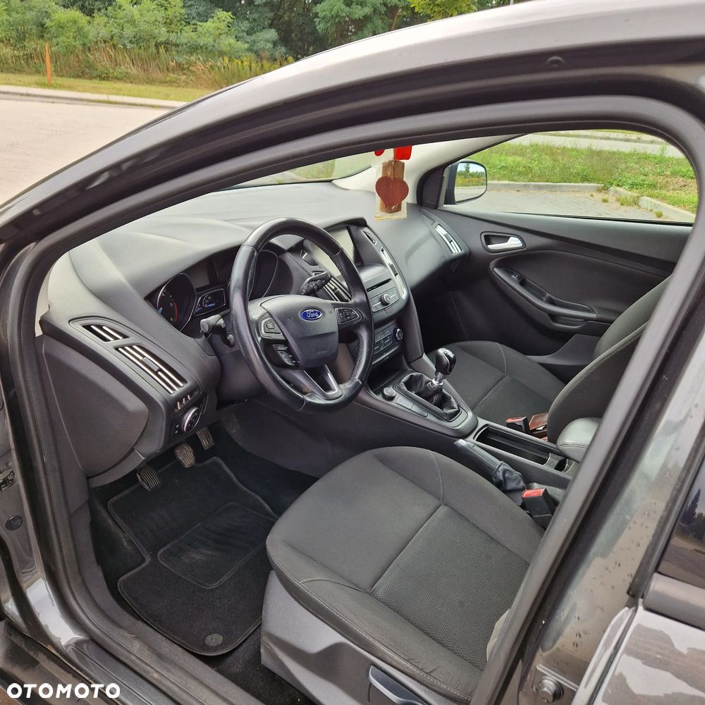 Ford Focus 1.6 TDCi Edition - 6