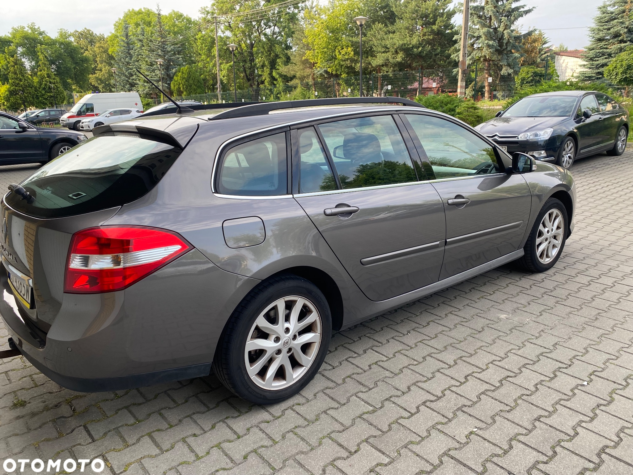 Renault Laguna - 11