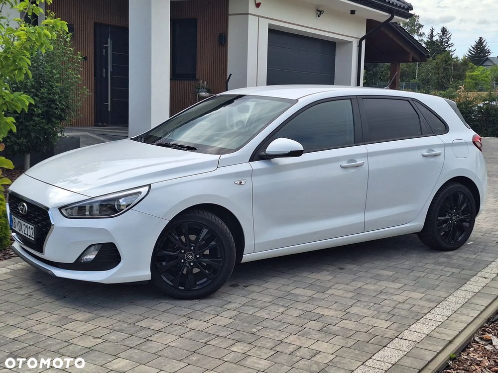 Hyundai i30 1.4 Family - 3