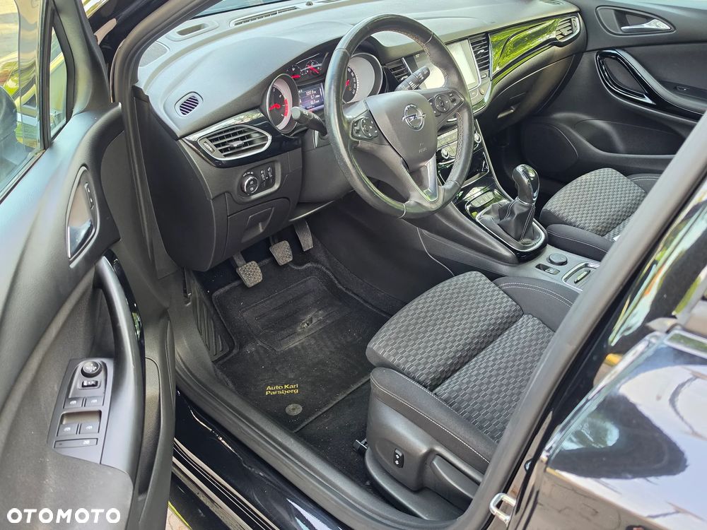 Opel Astra 1.4 Turbo Start/Stop 120 Jahre - 10