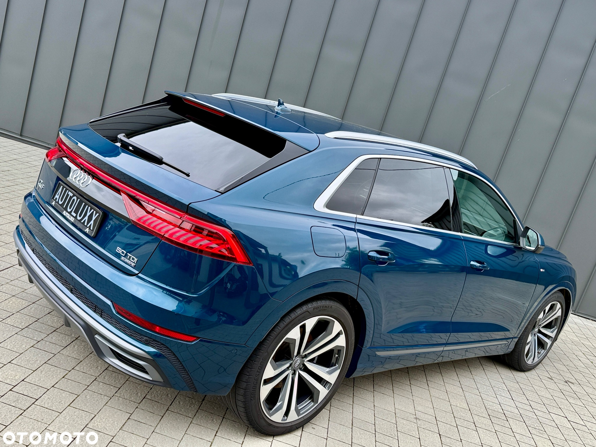 Audi Q8 - 32