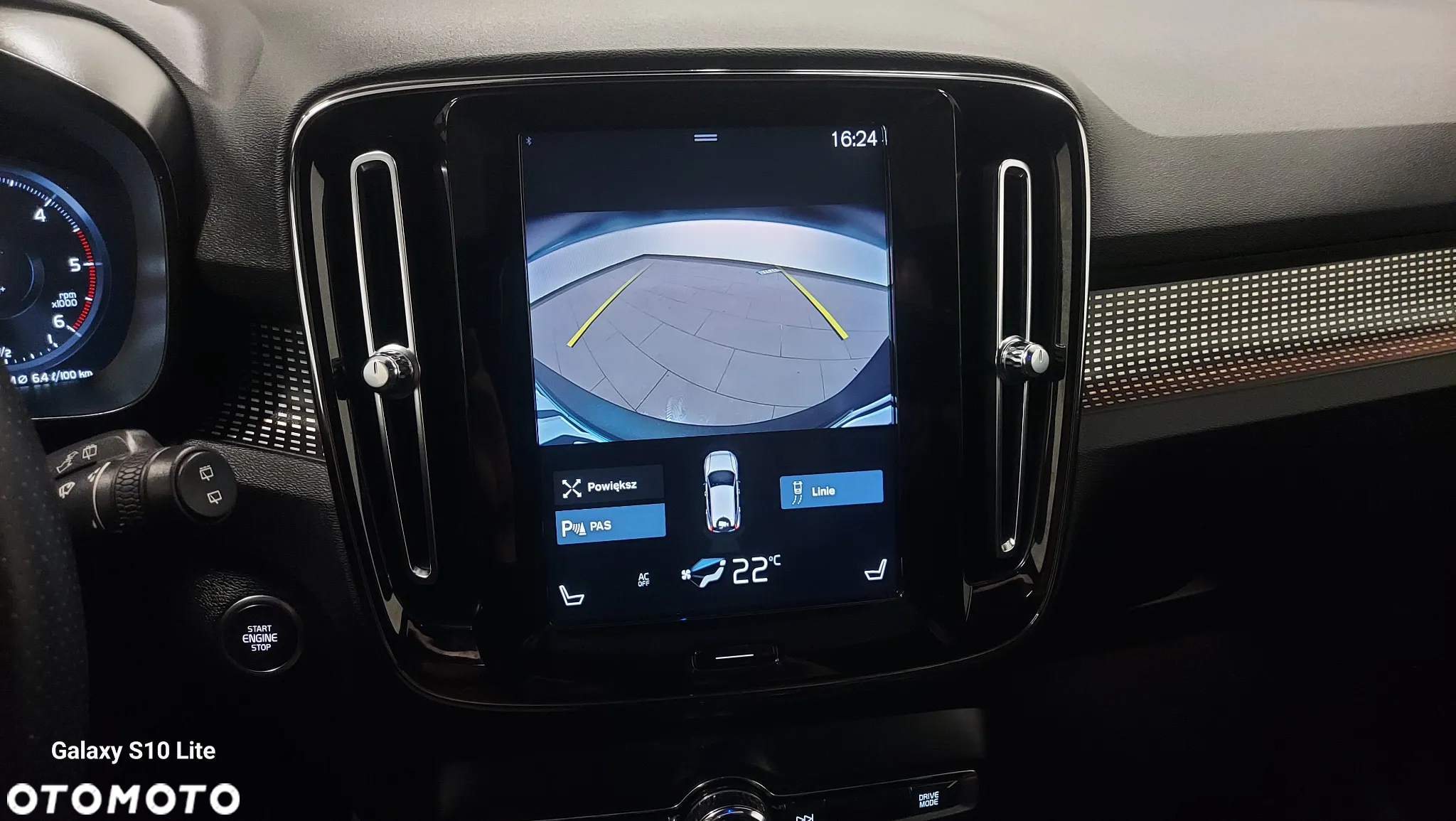 Volvo XC 40 D3 SCR R-Design - 32