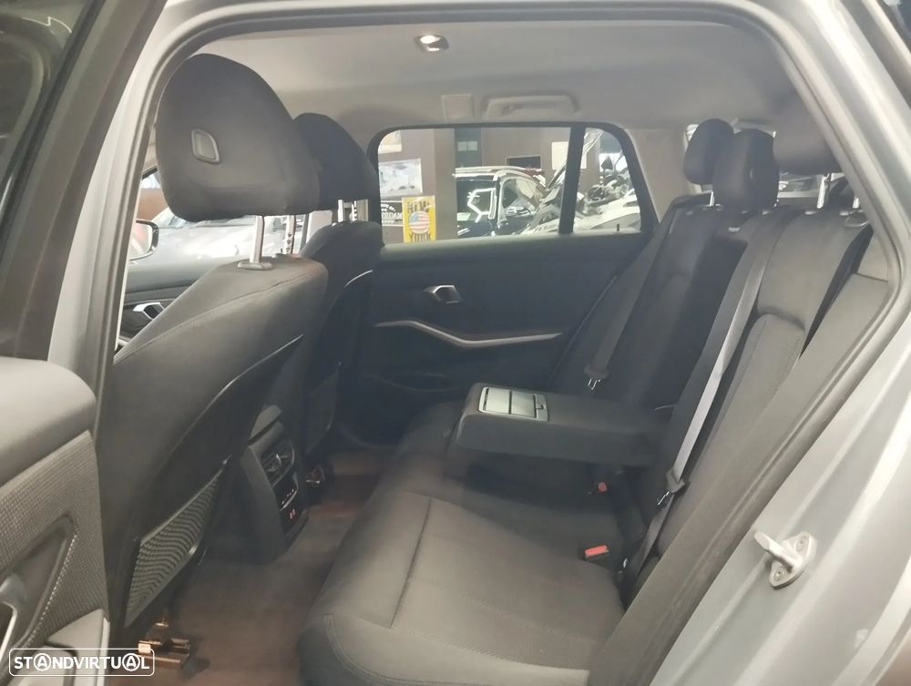 BMW 320 e Auto - 16