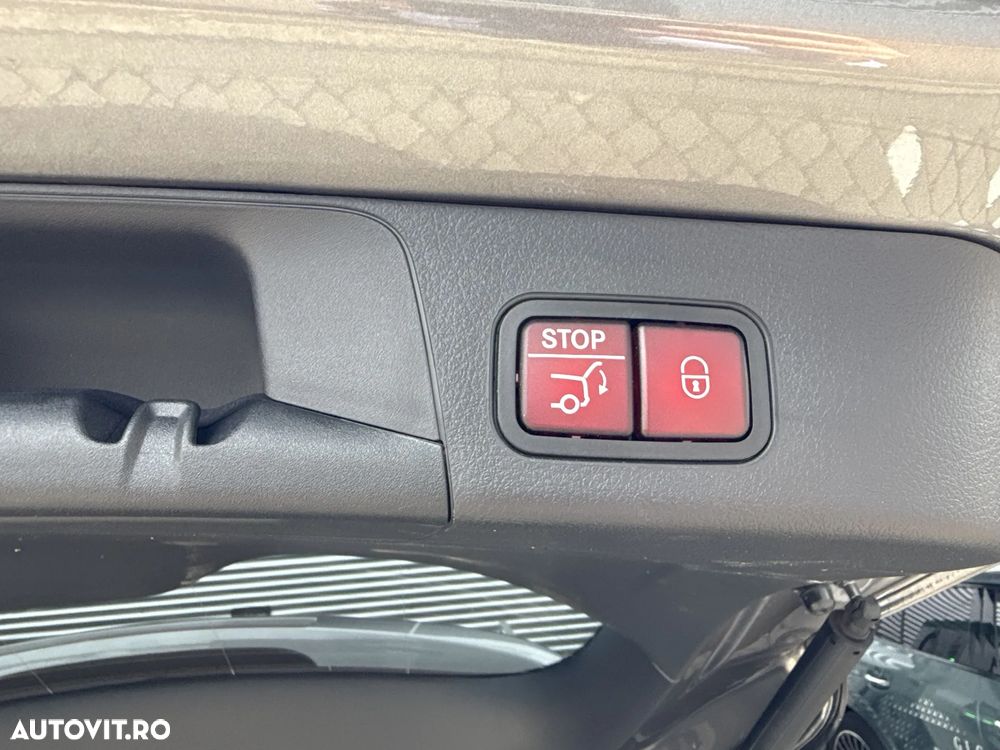 Mercedes-Benz EQB 250+ Electric Art - 26