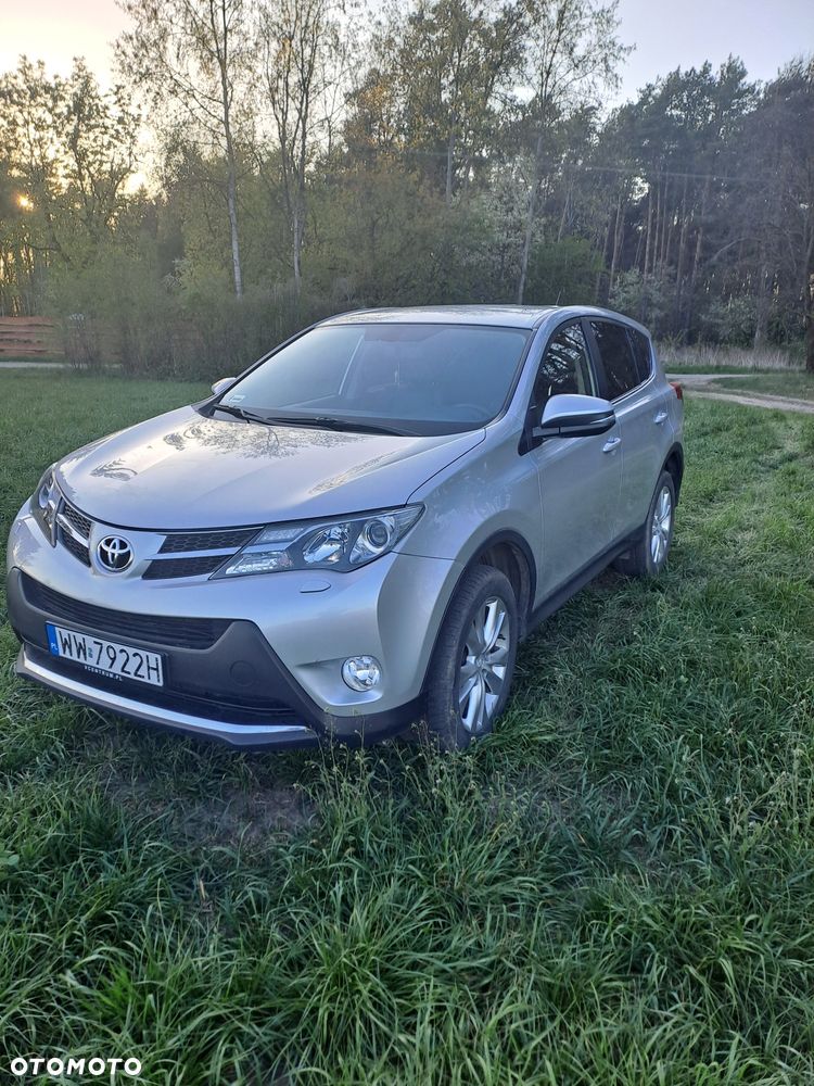 Toyota RAV4 - 1