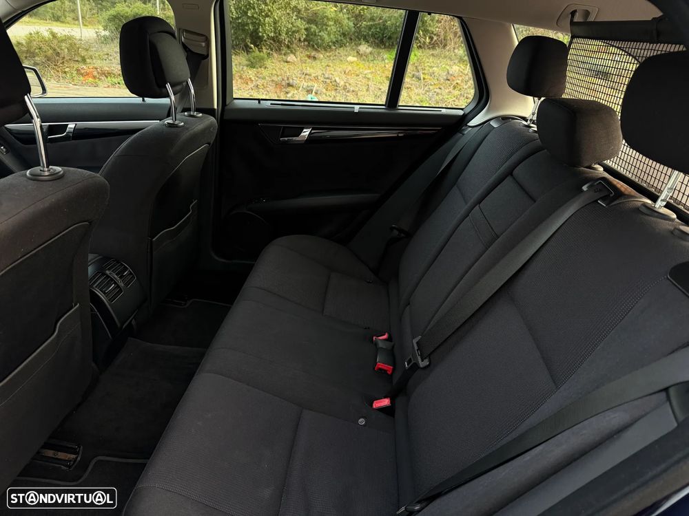 Mercedes-Benz C 250 CDi Elegance BlueEfficiency - 2