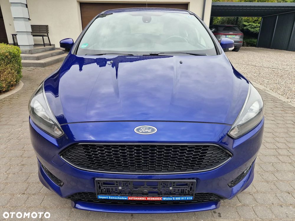 Ford Focus 1.0 EcoBoost Start-Stopp-System ST-LINE STYLE - 13