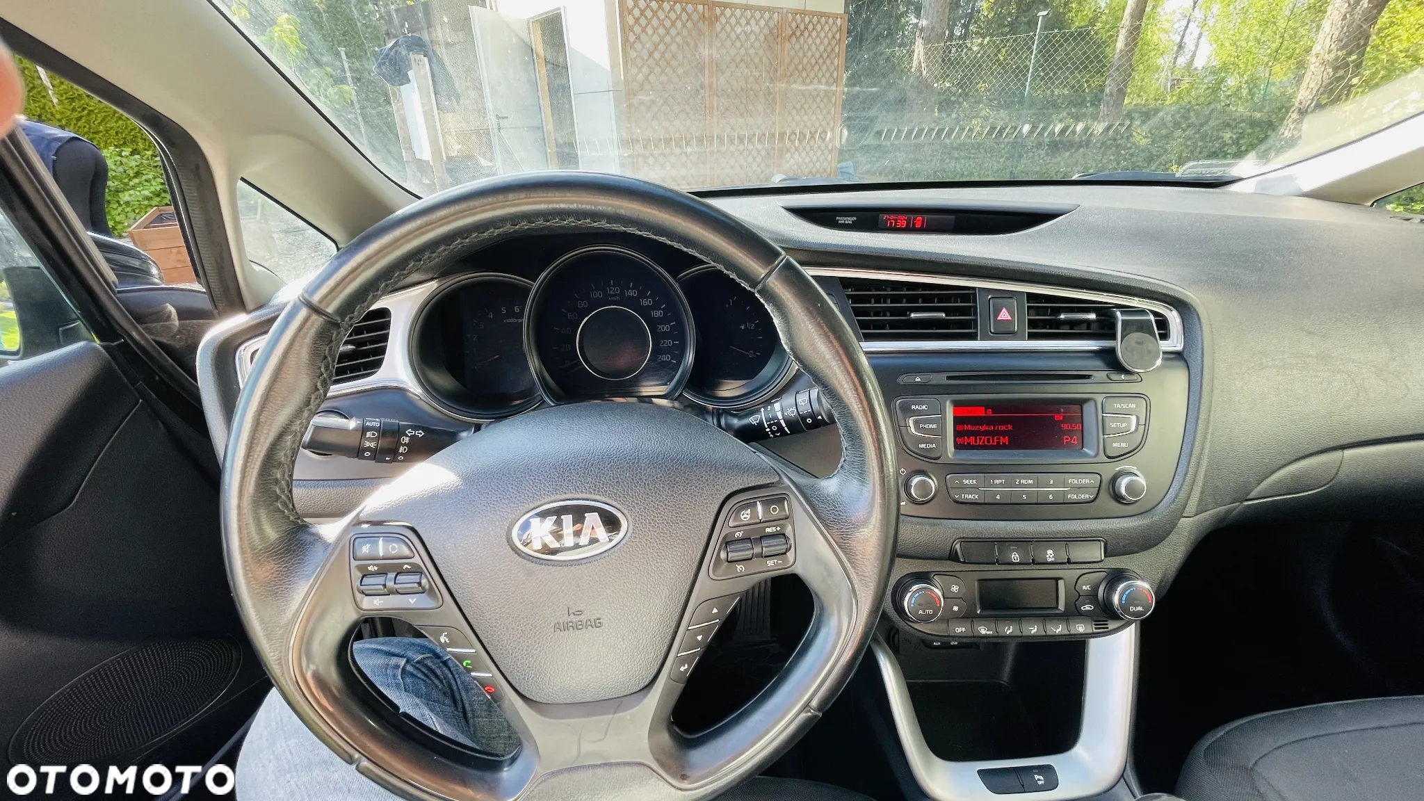 Kia Ceed Cee'd 1.6 CRDi M - 12