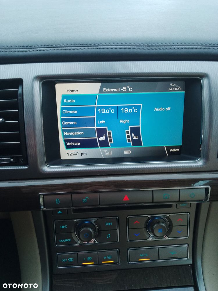 Jaguar XF 3.0 V6 S Premium Luxury - 2