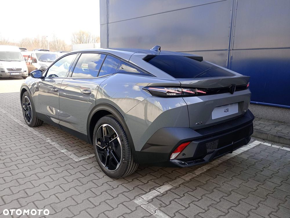 Peugeot 408 - 5