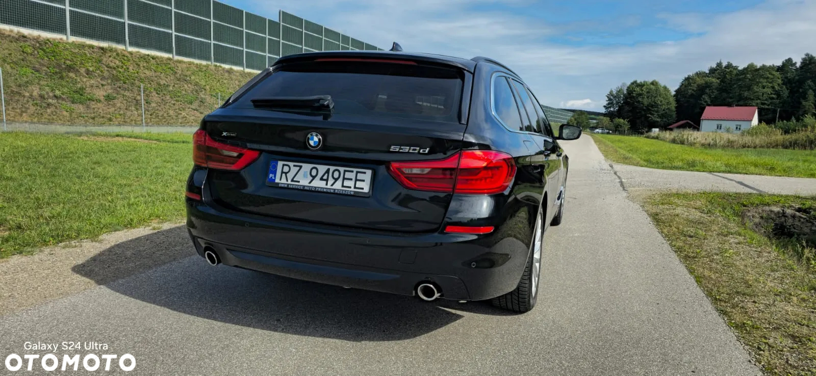 BMW Seria 5 530d xDrive - 14