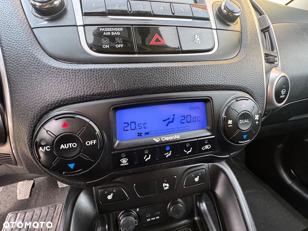 Hyundai ix35 1.7 CRDi Premium 2WD - 16