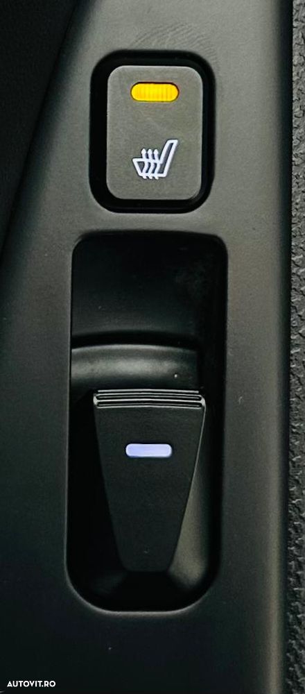 Hyundai ix35 1.7 CRDI 2WD blue Finale Gold - 15