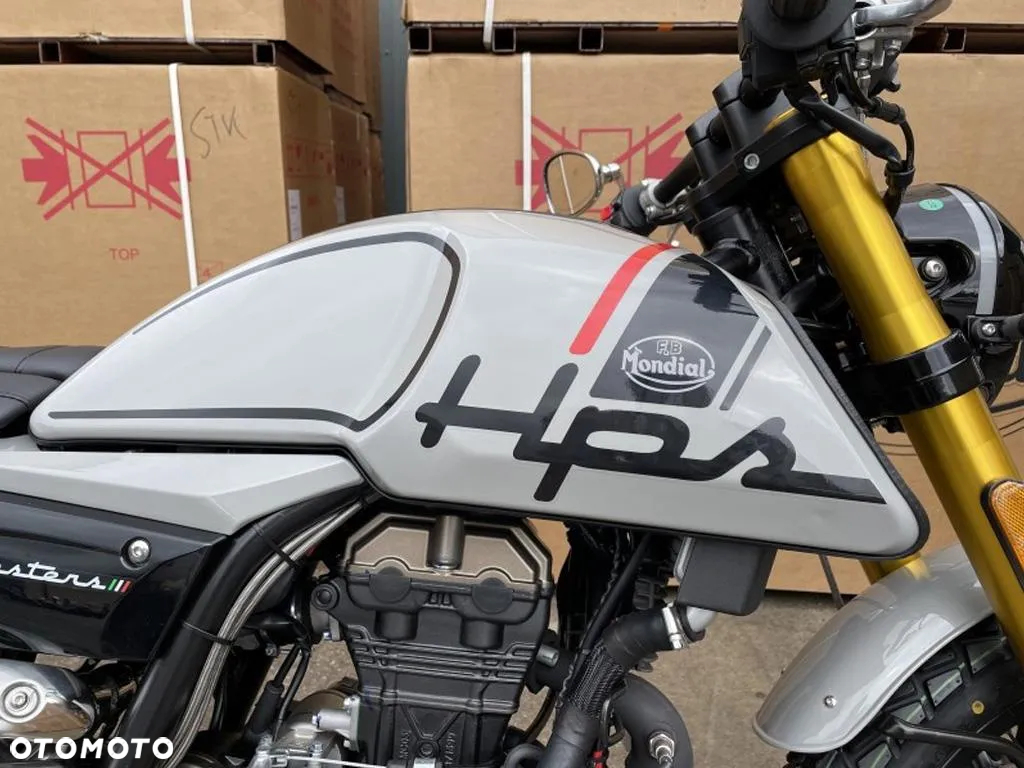 Mondial HPS 125 - 8