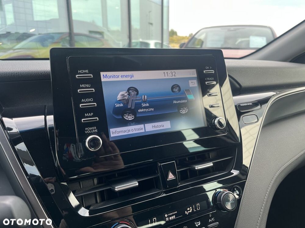 Toyota Camry 2.5 Hybrid Comfort CVT - 20