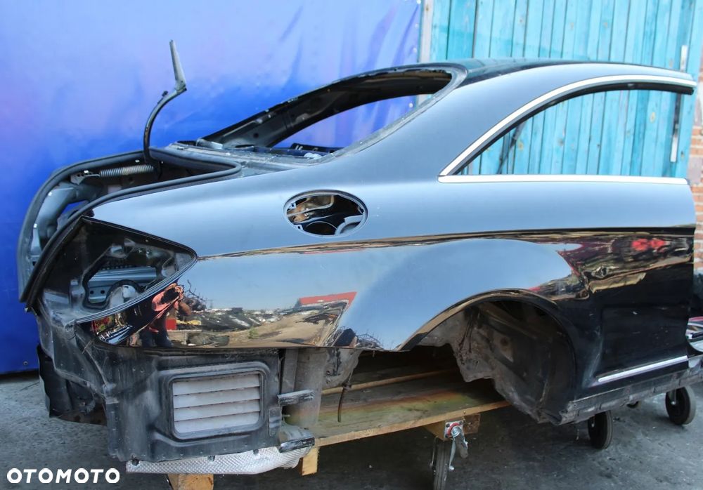 Błotnik tył tylny lewy prawy ćwiartka tylna lewa prawa OE Mercedes W216 C216 Lift C197 - 1