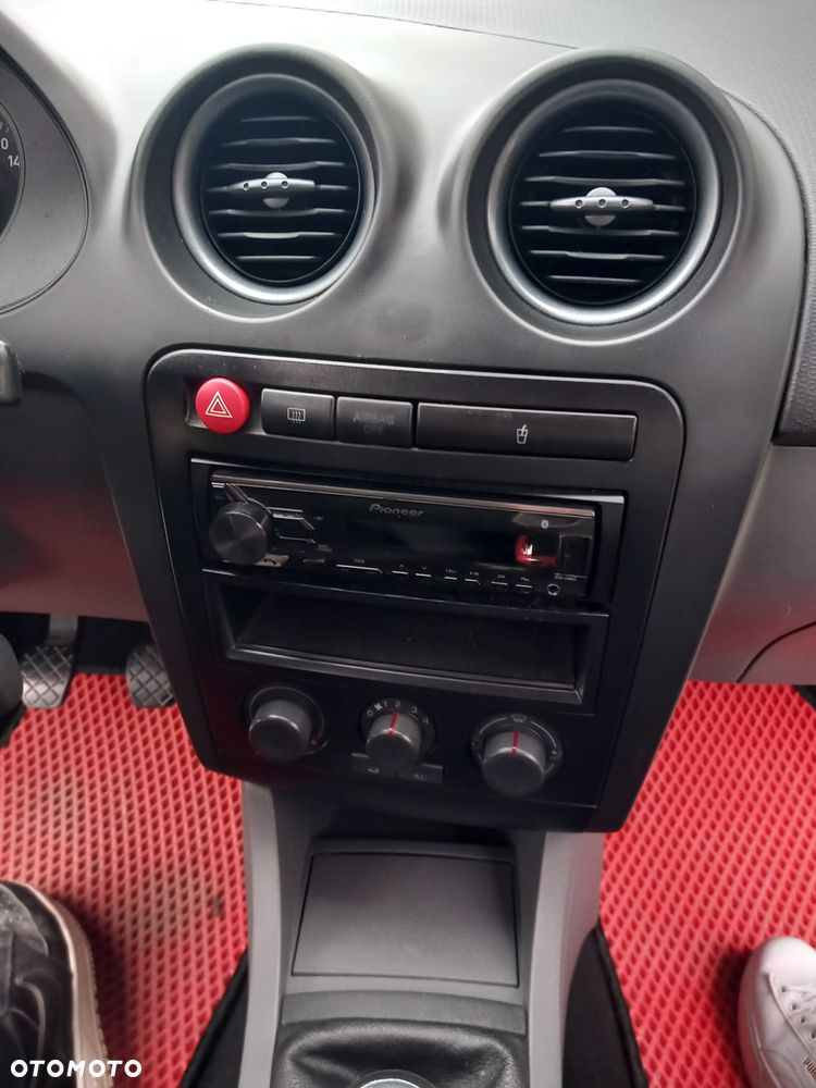 Seat Ibiza SC 1.2 12V Entry - 9