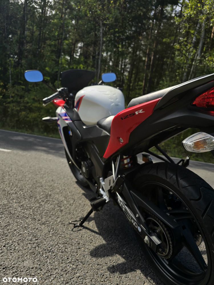 Honda CBR - 12