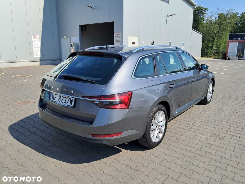 Skoda Superb 2.0 TDI SCR Ambition DSG - 7