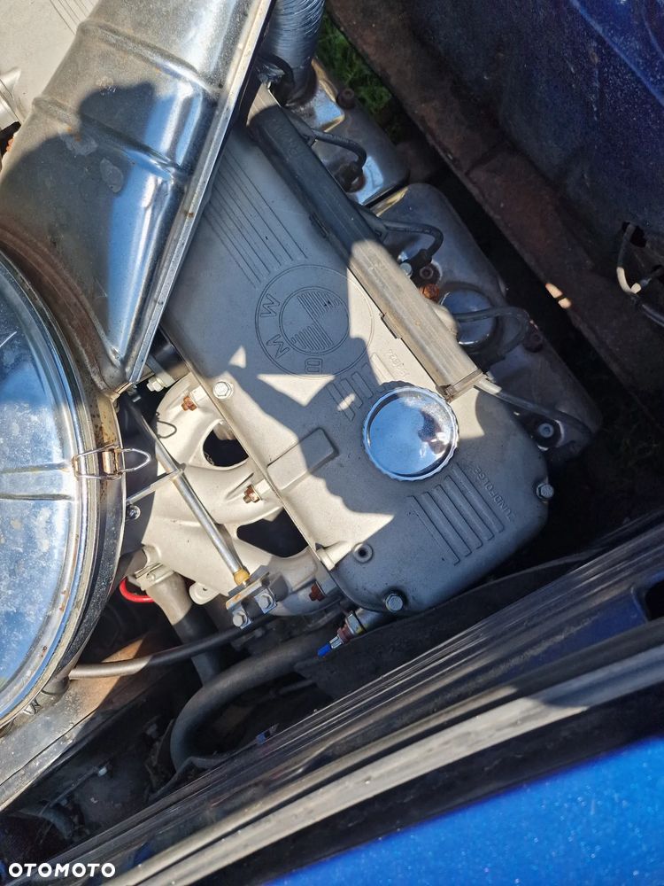 BMW Seria 5 525 - 11