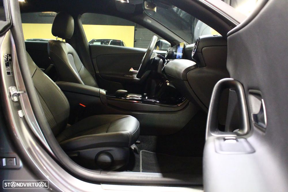 Mercedes-Benz CLA 250 e Progressive - 14