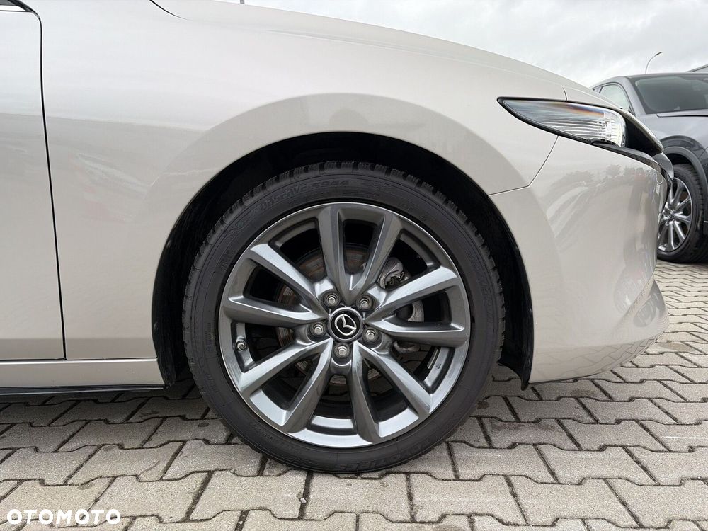 Mazda 3 - 16