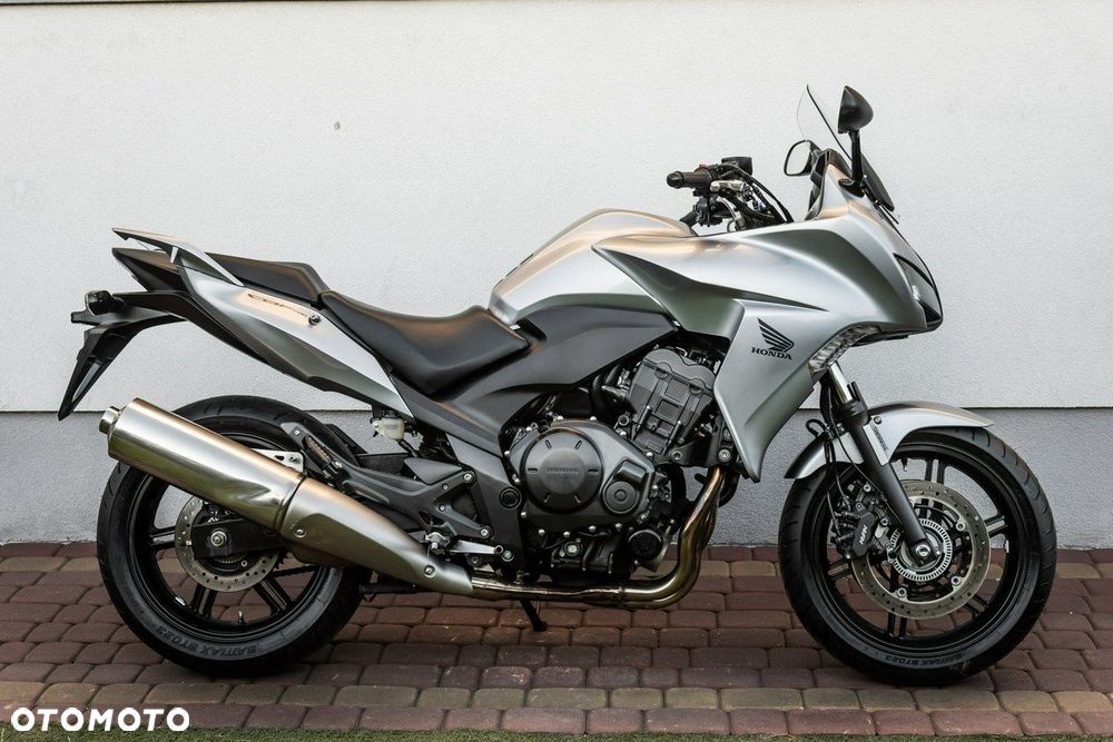Honda CBF - 2
