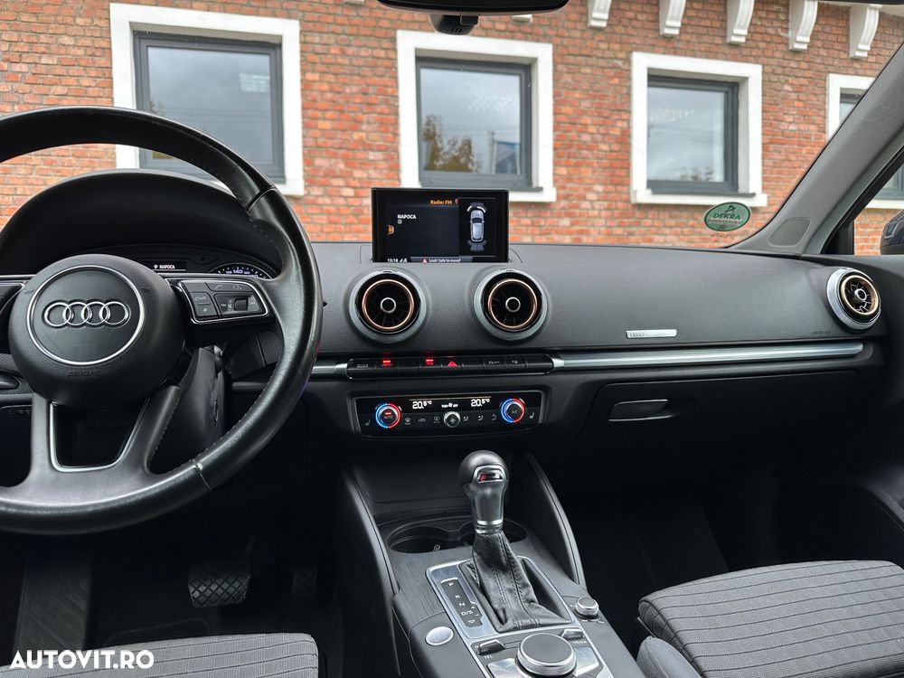 Audi A3 1.6 TDI Sportback (clean diesel) S tronic Ambition - 12