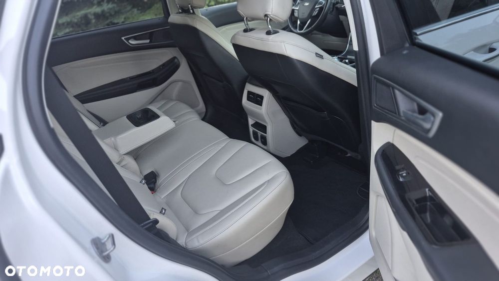 Ford Edge - 19