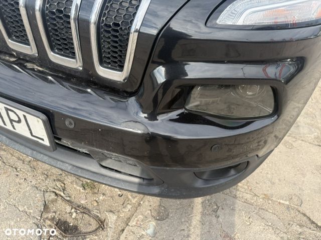 Jeep Cherokee - 14
