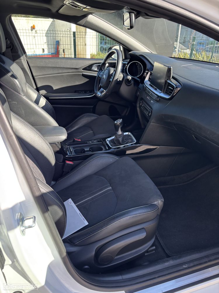 Kia ProCeed 1.6 CRDi GT Line - 3