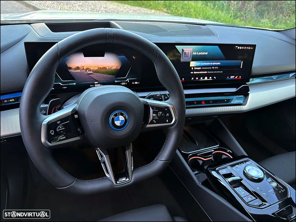 BMW i5 eDrive40 Pack Desportivo M Pro - 26